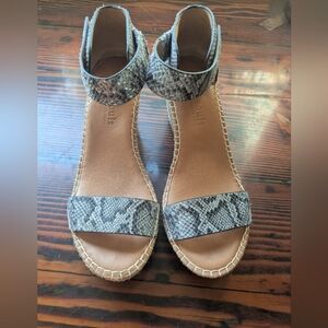 Gentle Souls Snakeskin Espadrille Wedge Sandals | Size 8M